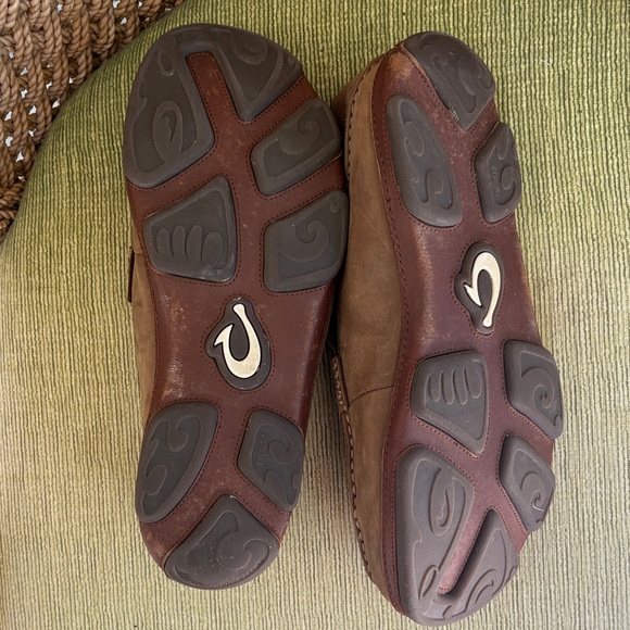 OluKai Men\'s Tan Leather Slip-On Loafers. Great Condition. Size 10.5. main image 6
